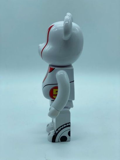 Be@rbrick 

Speed Racer 400%, 2008



Figurine...