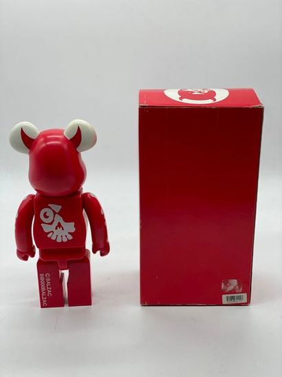 Be@rbrick 

Balzac (Red) 400%, 2003 



Figurine...