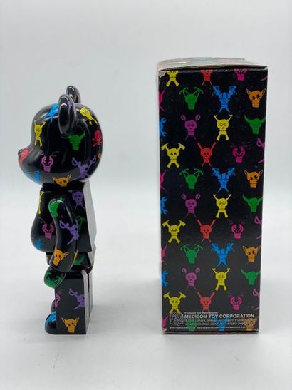 Be@rbrick 

Stussy Destiny 400%, 2008



Figurine...