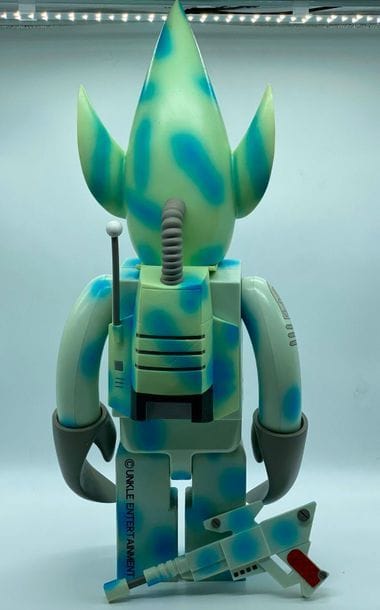 Kubrick X Futura 2000

Unkle Pointman (Blue...