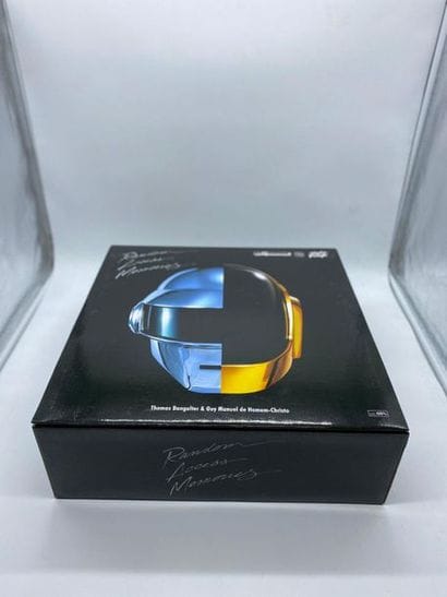 Be@rbrick
Daft Punk Random Access Memories...
