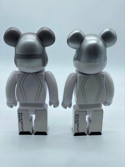 Be@rbrick 

Daft Punk Tron Legacy 400% (Set...