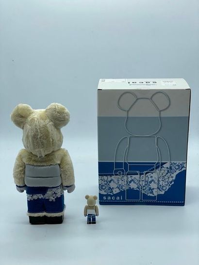 Be@rbrick 

SACAI 400% + 100%, 2017 



Figurine...