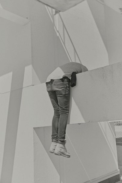 Chau-Cuong Lê
The hanging boy, Piezzo print...