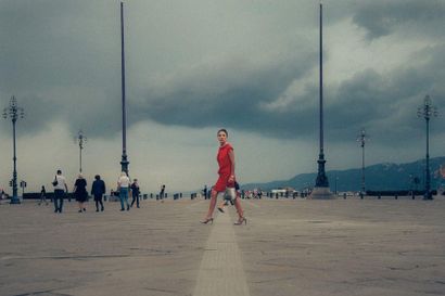 Nadine Jestin
Red, Print run 40x60 - Matt...