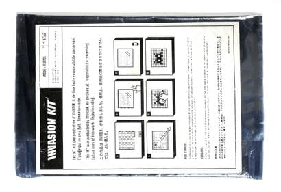 INVADER (Français, né en 1969)
Invasion Kit...
