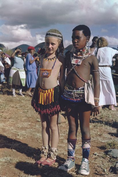 AFP - Trevor SAMSON

Two children during...