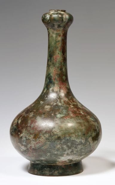 
Vase pansu à long col à tête bulbeuse (tête...
