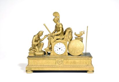 Grande pendule en bronze finement ciselé...