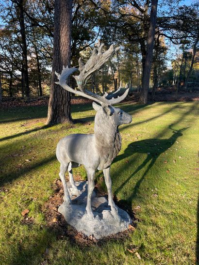 Deer in metal with patina

H: 153 cm

65...