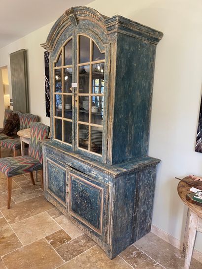 Piece of furniture with two bodies in wood...