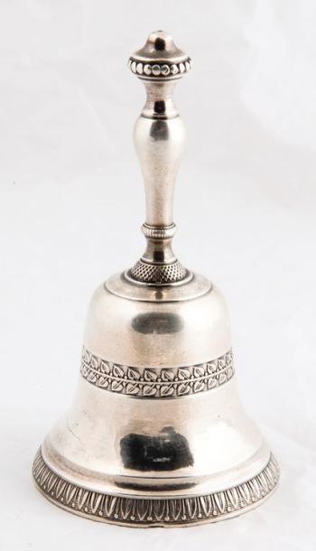 CLOCHETTE DE SERVICE en argent Poids: 112...