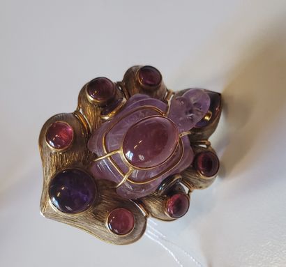 PIETRA DURA
Important yellow gold (750‰)...