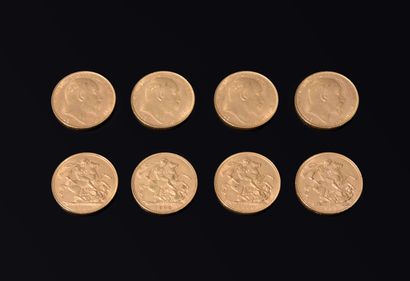 8 pieces Sovereigns in yellow gold 19th century...