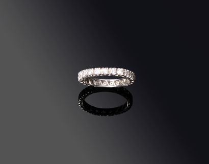 ALLIANCE in platinum (950‰) set with brilliant-cut...