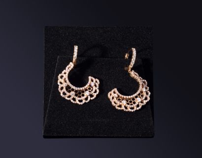 Pair of pink gold (750‰) openwork 