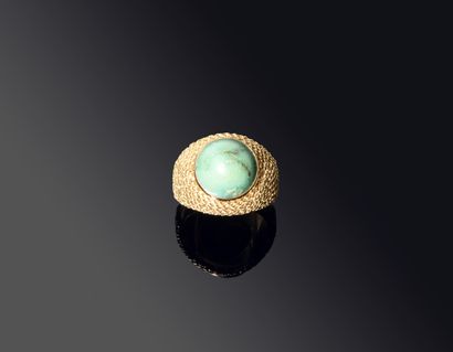 LOT of three yellow gold (750‰) RINGS set...