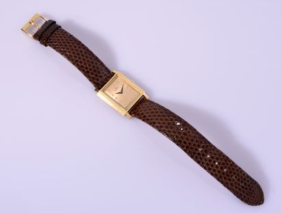 BRACELET MONTRE rectangular in yellow gold...