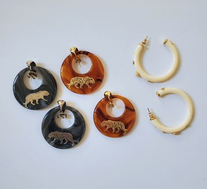 3 pairs of creoles, two of which with tiger...