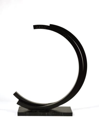 Bernar VENET (né en 1941)
DEUX ARCS, 223.5,...