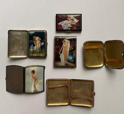Rare ensemble composé de six étuis à cigarettes...