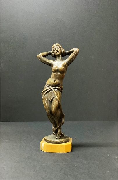 Antoine BOFILL ( 1894-1939)

Nu féminin

Sculpture...