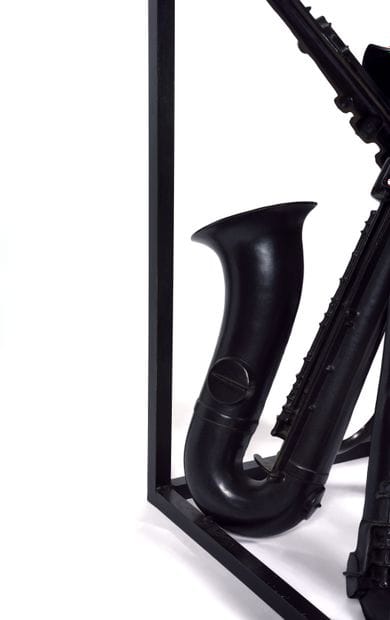 ARMAN (1928-2005)
Table saxophone
Deux sculptures...