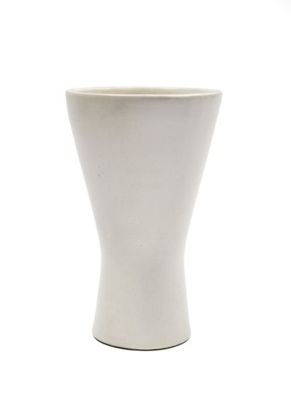 Roger CAPRON (1922-2006)
Vase cornet, vers...