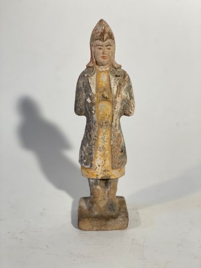 Personnage en terre cuite
H : 29 cm
