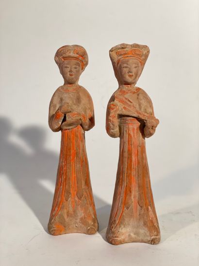 Deux statuettes polychromes refaites 
Possible...