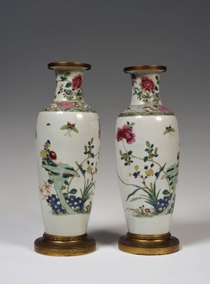 Chine
Paire de vase de forme balustre en...