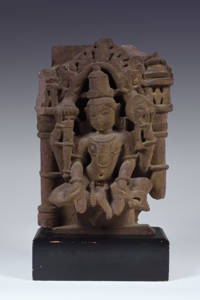 Vishnu
India, circa 10th - 12th century
Pink...