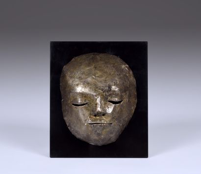 Funerary mask
Java / Indonesia, circa 14th...