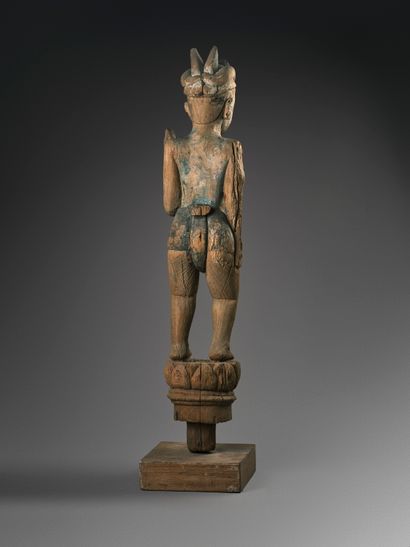 Gong bearer
Myanmar (Burma) circa 19th century
Wooden....