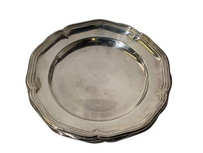 Set of six silver-plated plates with poly-lobed...