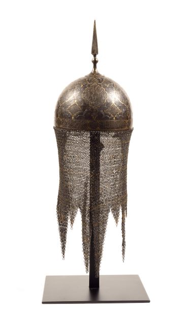 Casque kulah khud et protection de bras bazuband,
Iran...