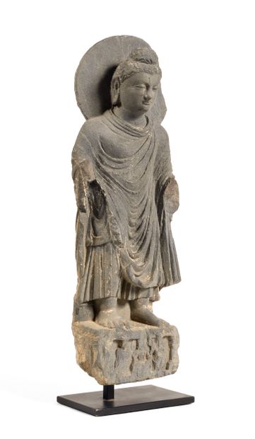 Buddha
Art du Gandhâra circa IIIe-IVe siècle
Schiste.
H....