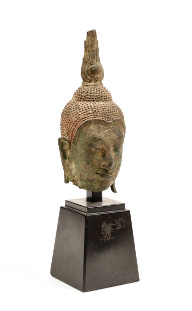 Tête de Buddha
Thaïlande circa XVe siècle
Alliage...