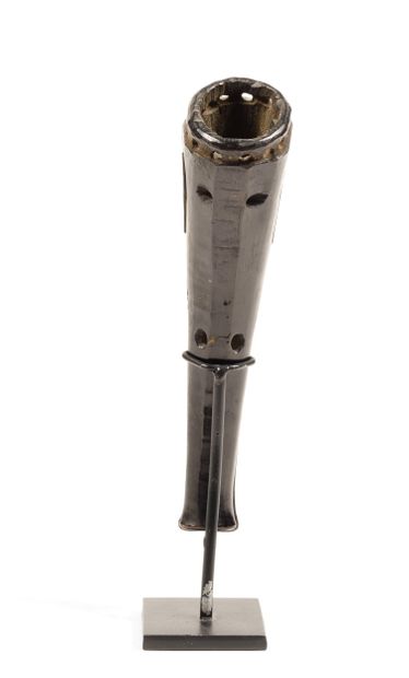 Etui à balles Batak
Sumatra
Bois. H. 15,5...