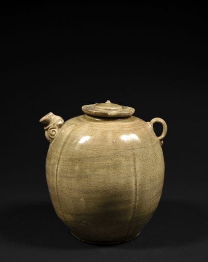 Belle verseuse couverte
Vietnam XIIIe-XIVe...