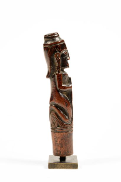 Poignée Batak
Sumatra
Bois. H. 16,5 cm
Belle...