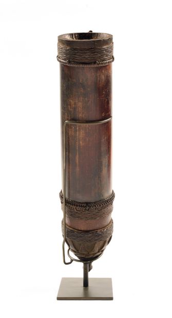 Carquois Dayak
Bornéo
Bambou, bois, fibres....