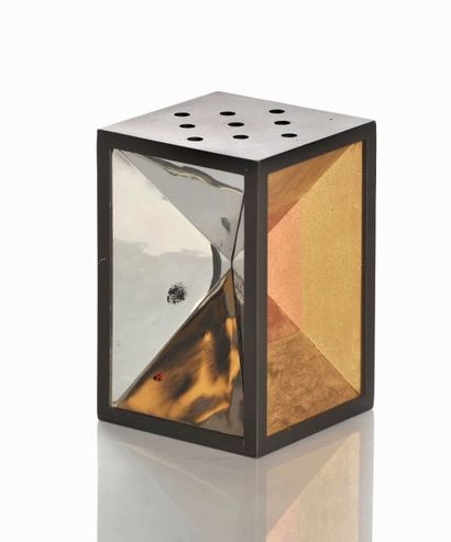 FASOLI


SPAZIO INTERATTIVO, 1991

Assemblage...