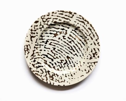 César (1921-1998)


ANNULAIRE

Assiette en...