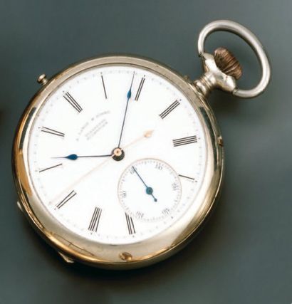 MONTRE DE POCHE à remontoir au pendans formant...