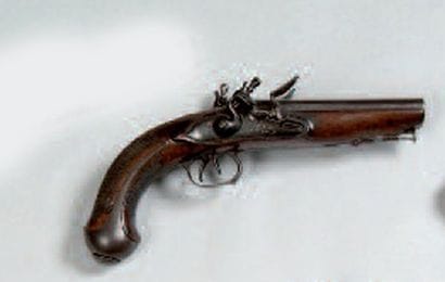 PISTOLET DOUBLE À SILEX. Canon rond, en table,...