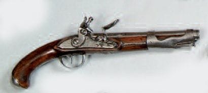 PISTOLET D'ARÇON À SILEX MODÈLE 1763-66....
