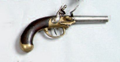 PISTOLET D'ARÇON RÉGLEMENTAIRE À SILEX, MODÈLE...