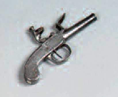 PISTOLET À COFFRE, À SILEX, TOUT FER. Canon...