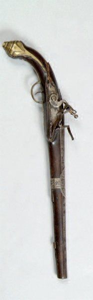 LONG PISTOLET À SILEX AFRICAIN. Canon rond,...